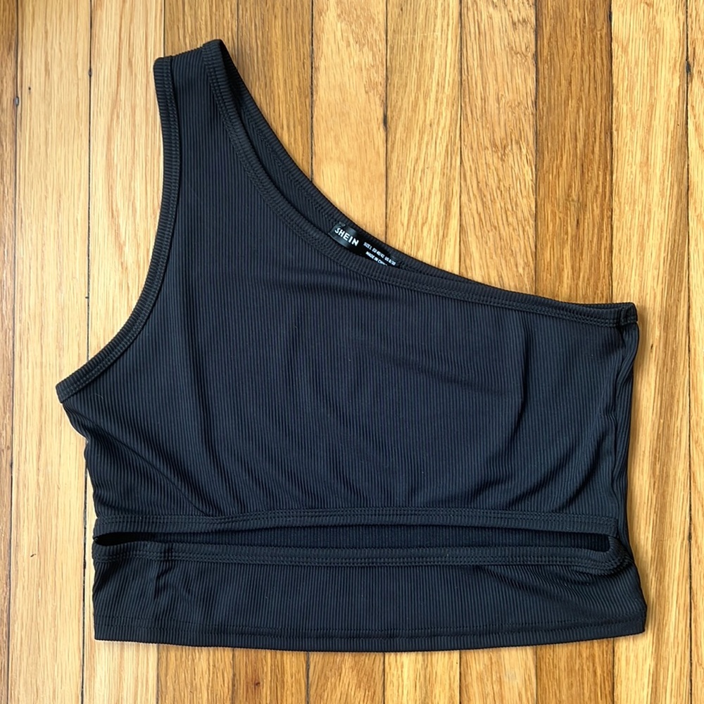 Black shein top